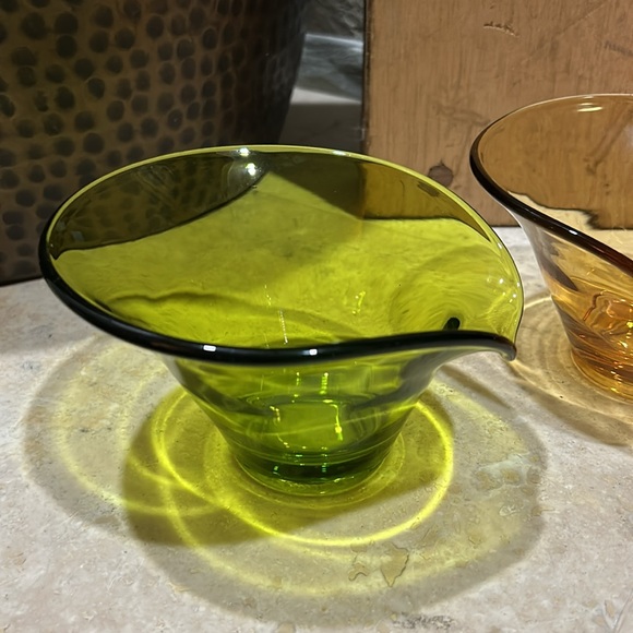 3 Vintage VIKING Glass Spouted Decorative Bowls Orange, Yellow, Green MCM - Picture 5 of 10